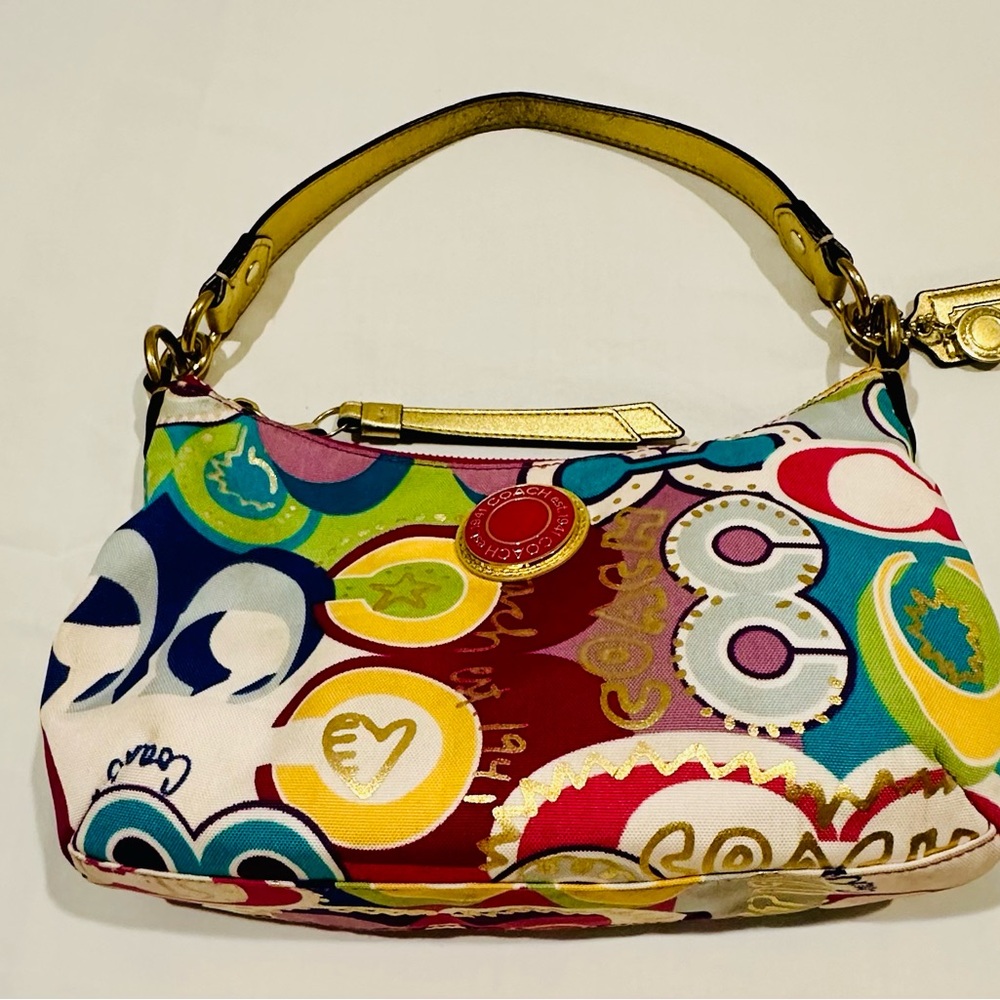 Coach Multicolor Signature Circle Print Shoulder Bag with Gold Accents - Picture 2 of 14